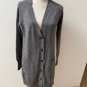 100% Cashmere Gray Women's Cardigan Sweater by Lockhart, medium, EUC